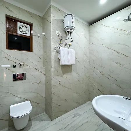 Guru Sadan A Luxe Stay Ayodhya Exterior photo
