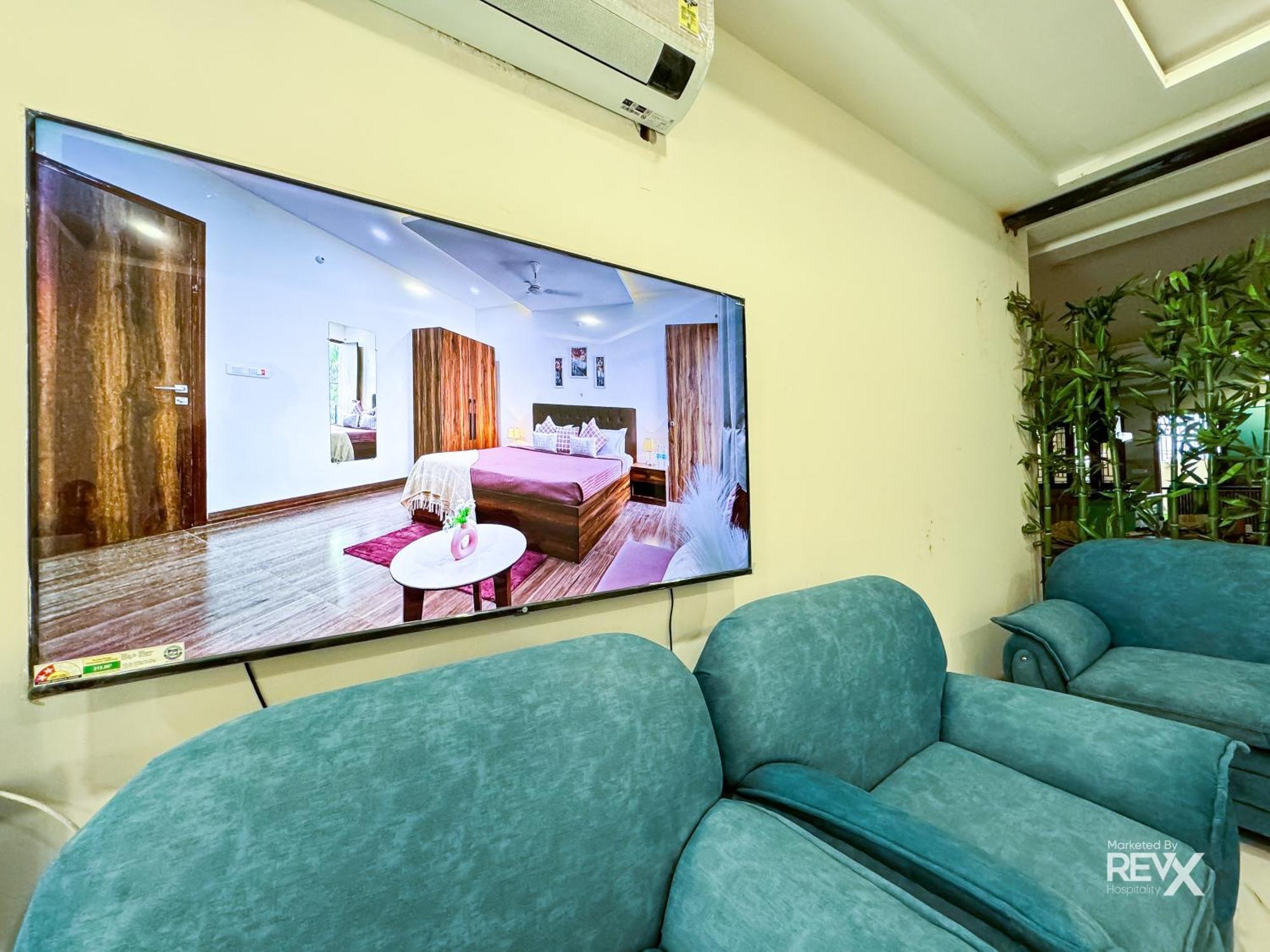 Guru Sadan A Luxe Homestay Ayodhya