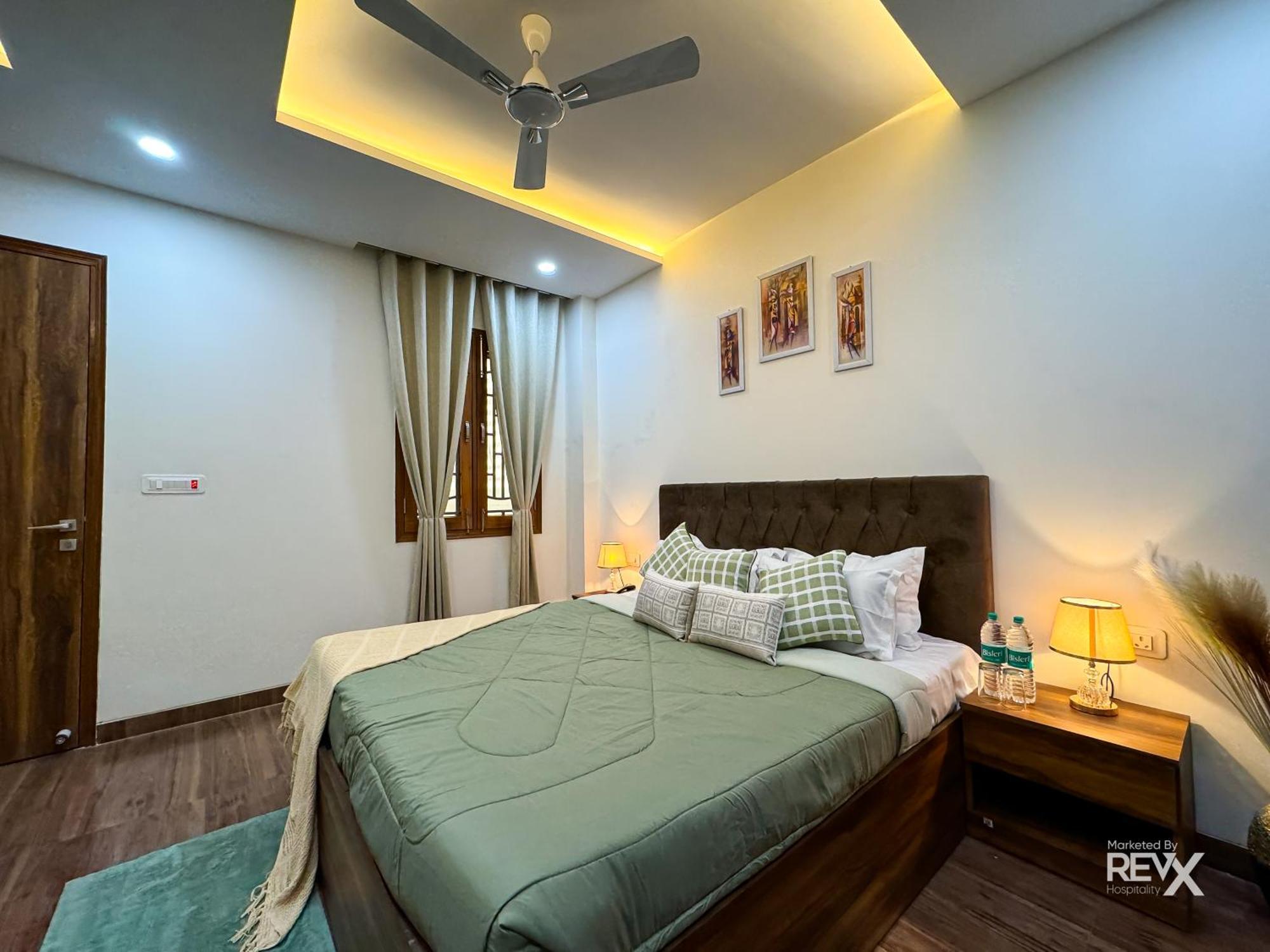 Guru Sadan A Luxe * Ayodhya