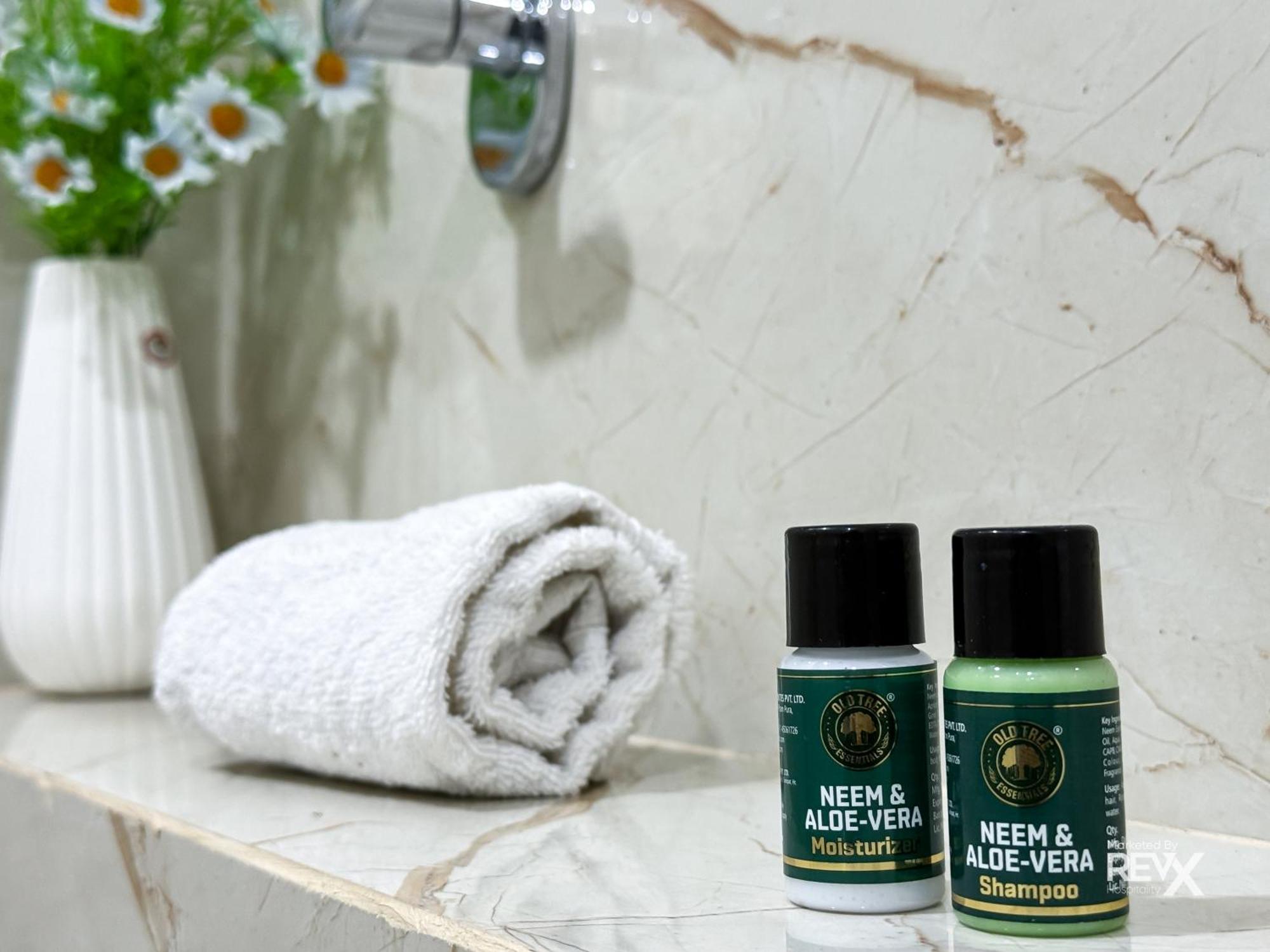 Homestay Guru Sadan A Luxe *