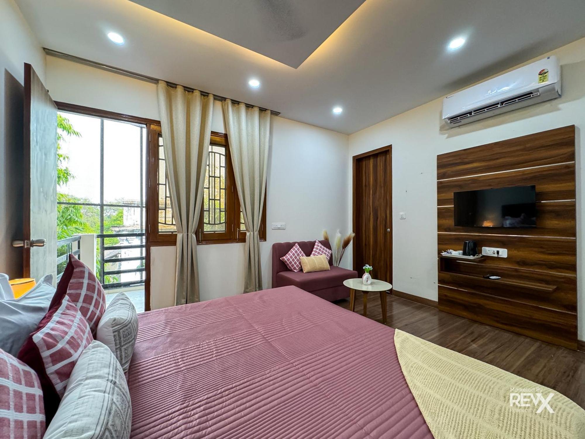 Guru Sadan A Luxe Homestay *