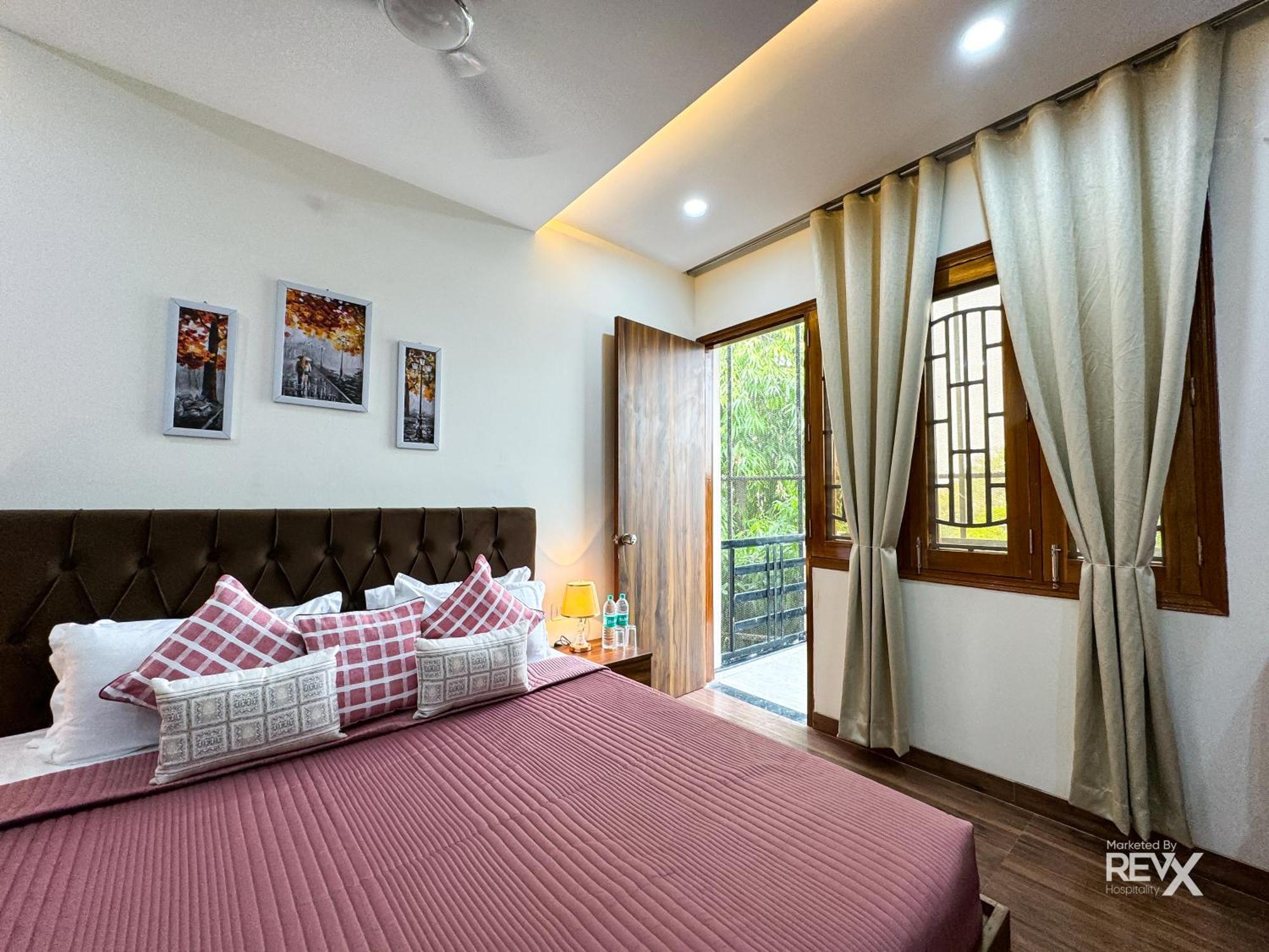 Guru Sadan A Luxe * Ayodhya