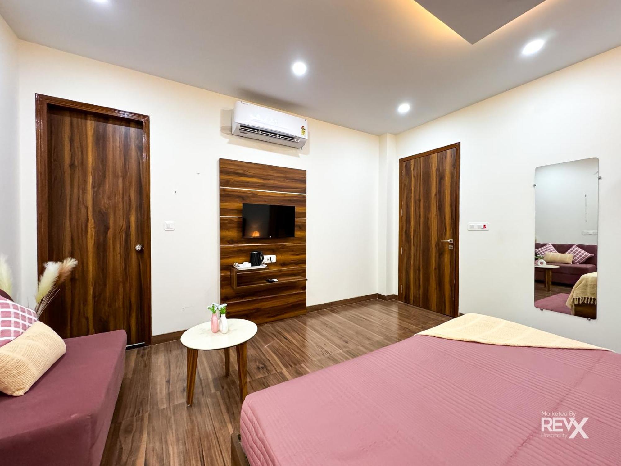 Guru Sadan A Luxe * Ayodhya